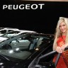 Peugeot 208 Allure Noir Perla Nera et Miss Belgique 2013 au Salon de Bruxelles - 02