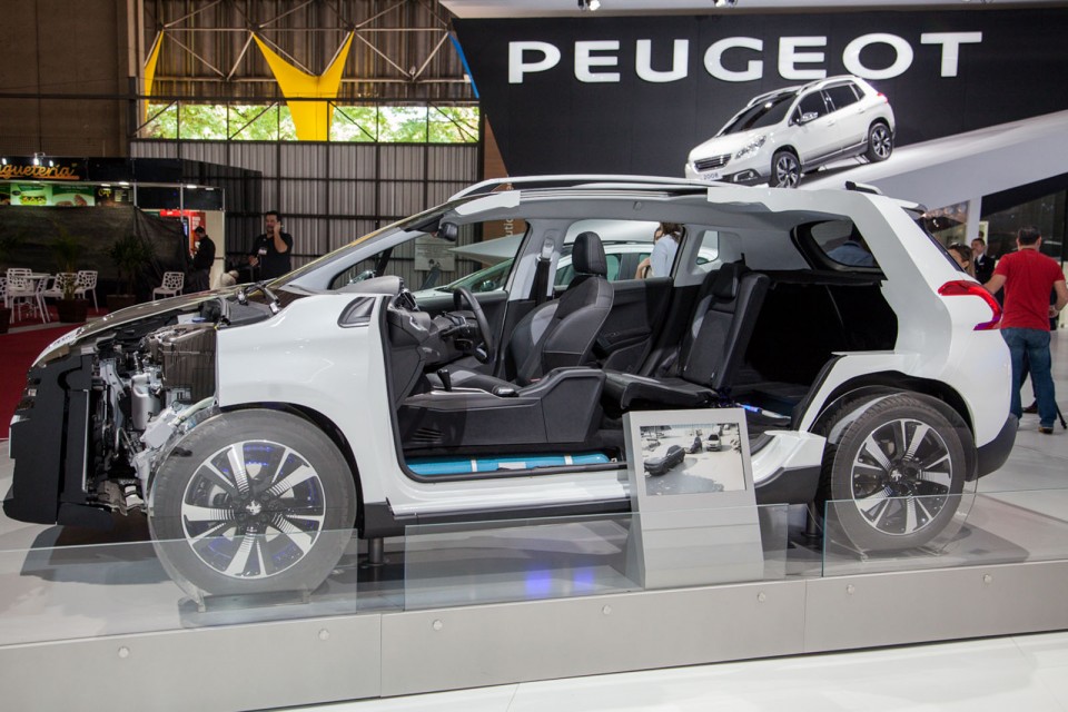 Photo Peugeot 2008 HYbrid Air - Salon de São Paulo 2014