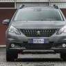 Photo face avant Peugeot 2008 Black Matt - Italie (2017)