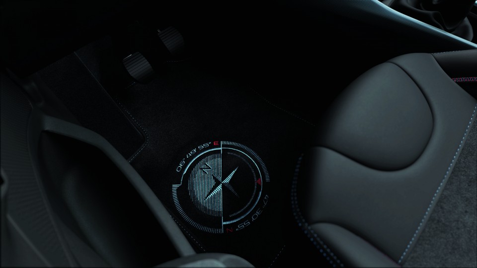 Photo surtapis Peugeot 2008 Crossway - France (2014)