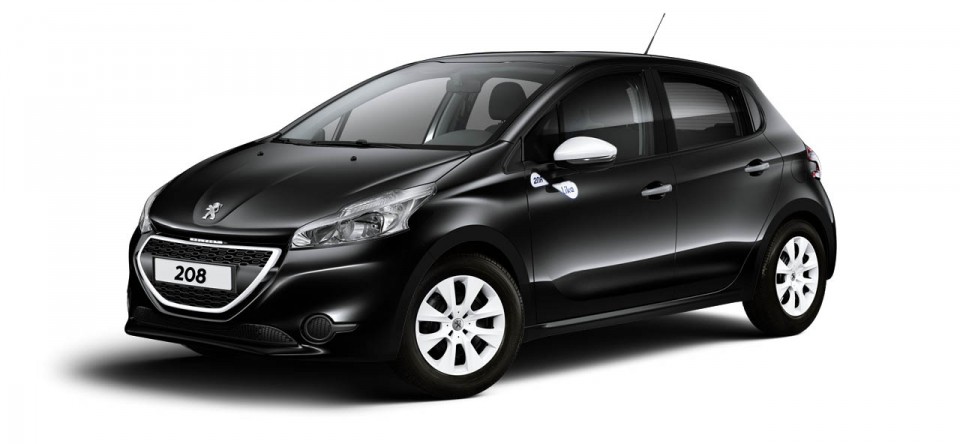 Photo Peugeot 208 Like - Noir Perla Nera - France (2014)