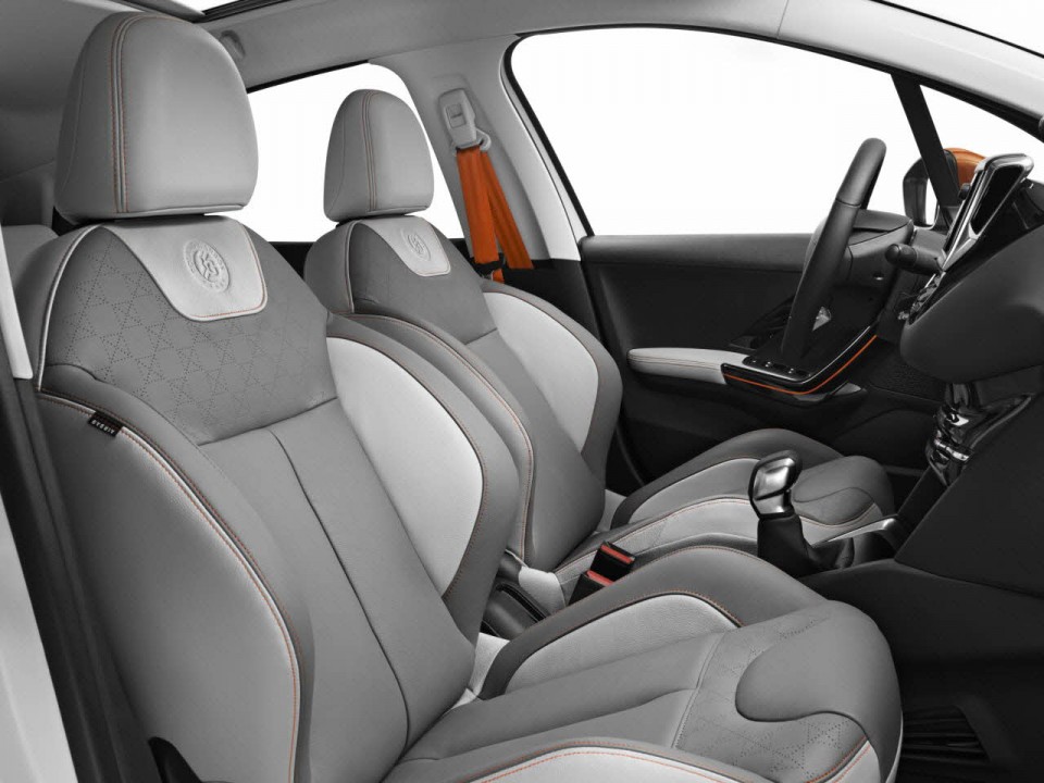 Interior de cuero foto Peugeot Roland Garros White Pearl Pearl roland garros 2014 Interior de cuero foto Peugeot Roland Garros White Pearl Pearl