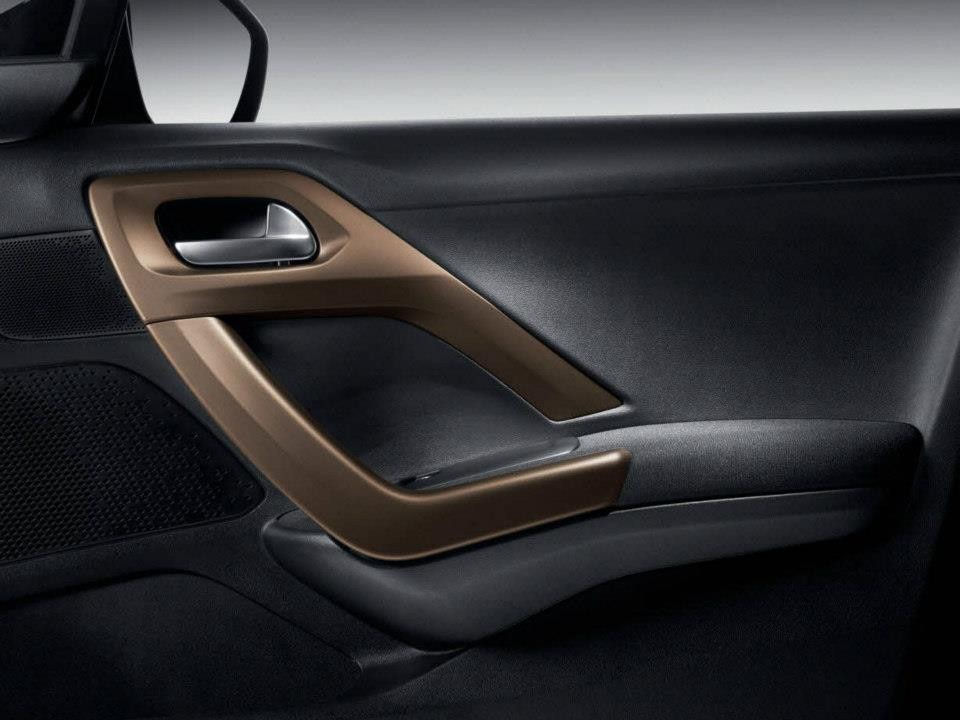 Panneau de porte Intérieur maille Radya noir Mistral Peugeot 208 Urban Soul - 007