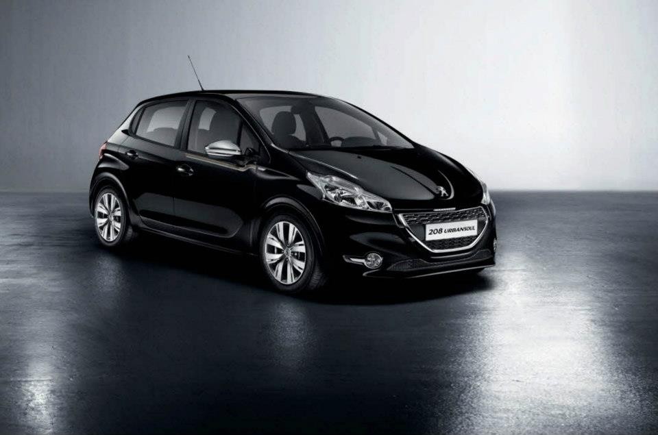 Photo officielle Peugeot 208 Urban Soul Noir Perla Nera - France (2013) - 009