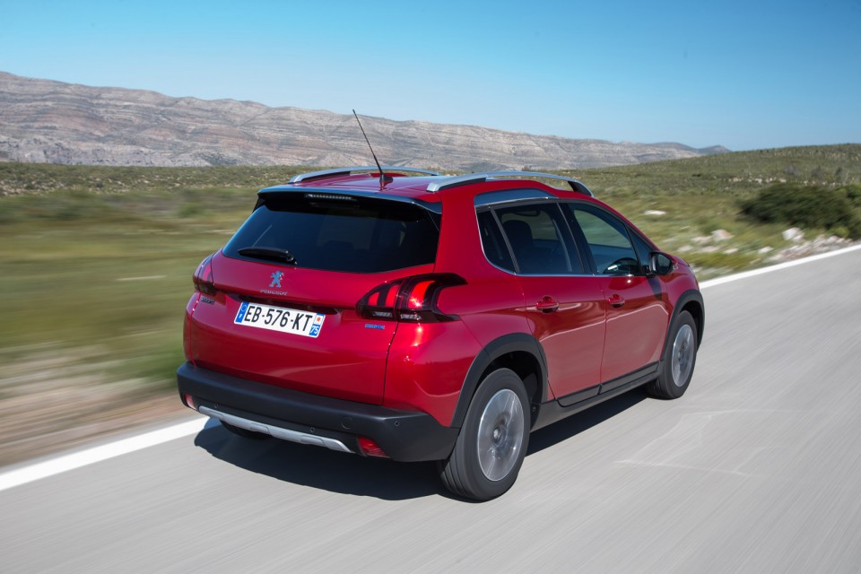 Photo Peugeot 2008 Allure restylée Rouge Ultimate - Essais 2016