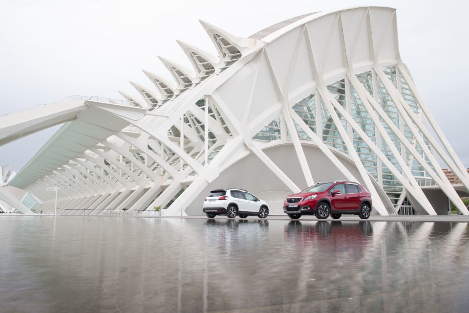 Photo Peugeot 2008 Allure restylée Rouge Ultimate - Essais 2016