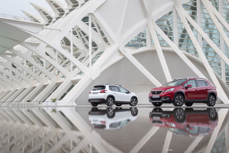 Photo Peugeot 2008 Allure restylée Rouge Ultimate - Essais 2016