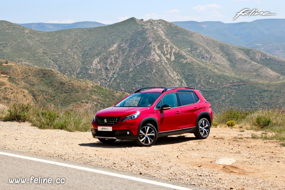 Photo essai Peugeot 2008 GT Line restylée Rouge Ultimate (2016)