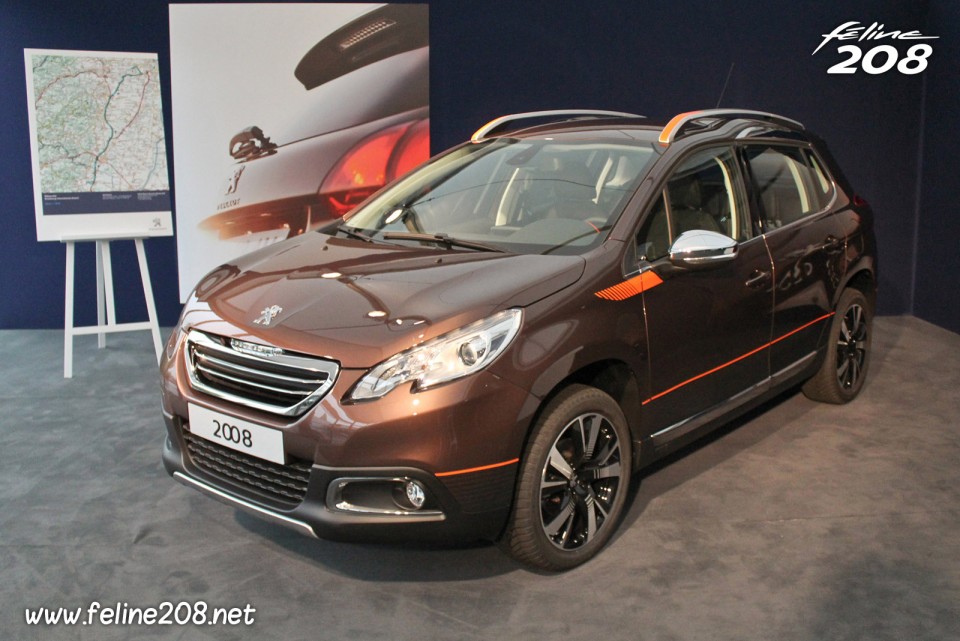 Pack Downtown Orange Peugeot 2008 Allure Brun Makaha - Essais Peugeot 2008 - Mai 2013 - 1-070