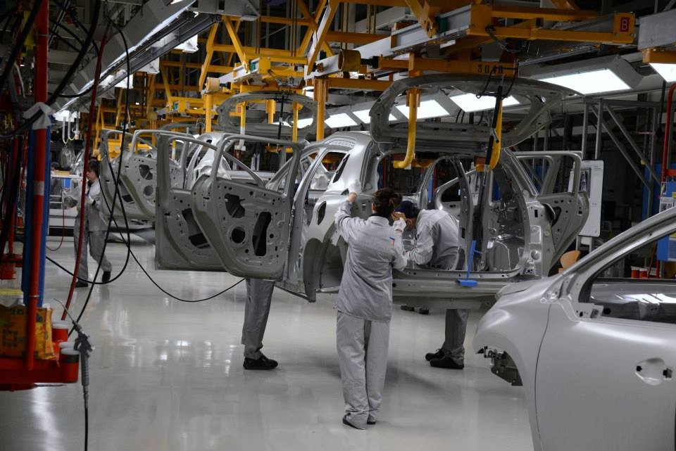 Production de la Peugeot 2008 à Mulhouse (68) - 1-011