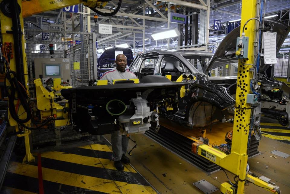 Production de la Peugeot 2008 à Mulhouse (68) - 1-024