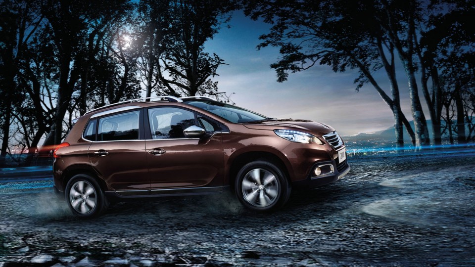 Photo officielle Peugeot 2008 Chine Brun Rich Oak