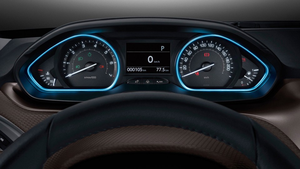 Photo combiné Peugeot 2008 Chine