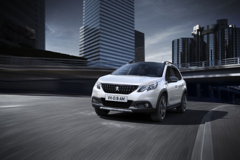 Photo officielle Peugeot 2008 GT Line restylée (2016)