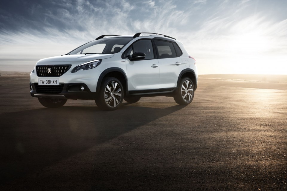 Photo officielle Peugeot 2008 GT Line restylée (2016)