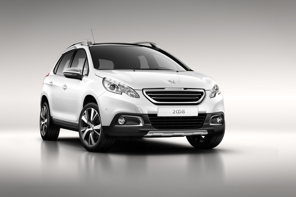 3/4 avant Peugeot 2008 - Photo officielle - 1-001