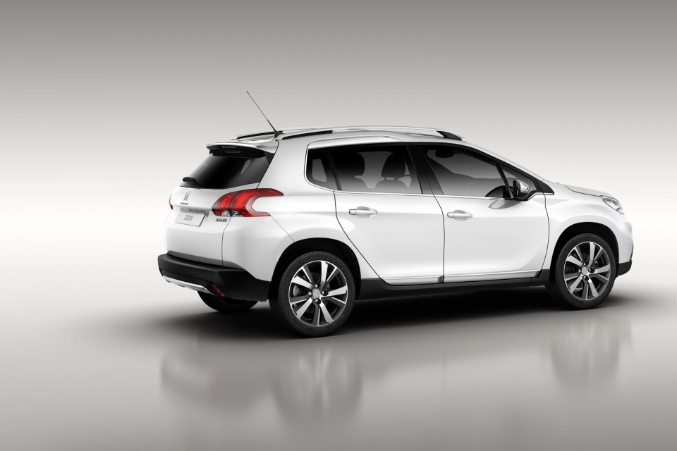 Profil Peugeot 2008 - Photo officielle - 1-003