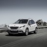 Peugeot 2008 Féline Blanc Nacré - Photo officielle - 2-081