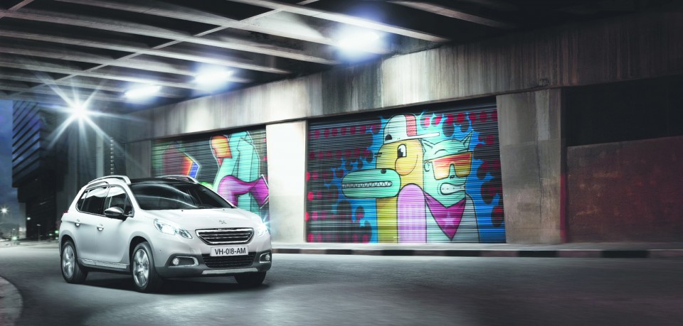 Crossover Peugeot 2008 Féline Blanc Nacré - Photo officielle - 3-001