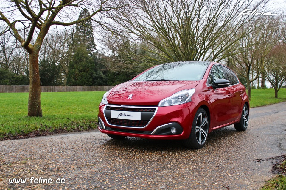 Photo essai Peugeot 208 GT Line 1.2 PureTech 110 EAT6