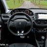 Photo i-Cockpit Peugeot 208 GT Line 1.2 PureTech 110 EAT6