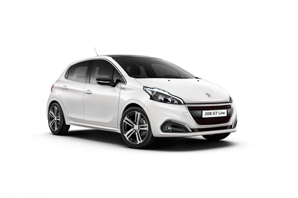 Photo officielle Peugeot 208 GT Line restylée (2015)