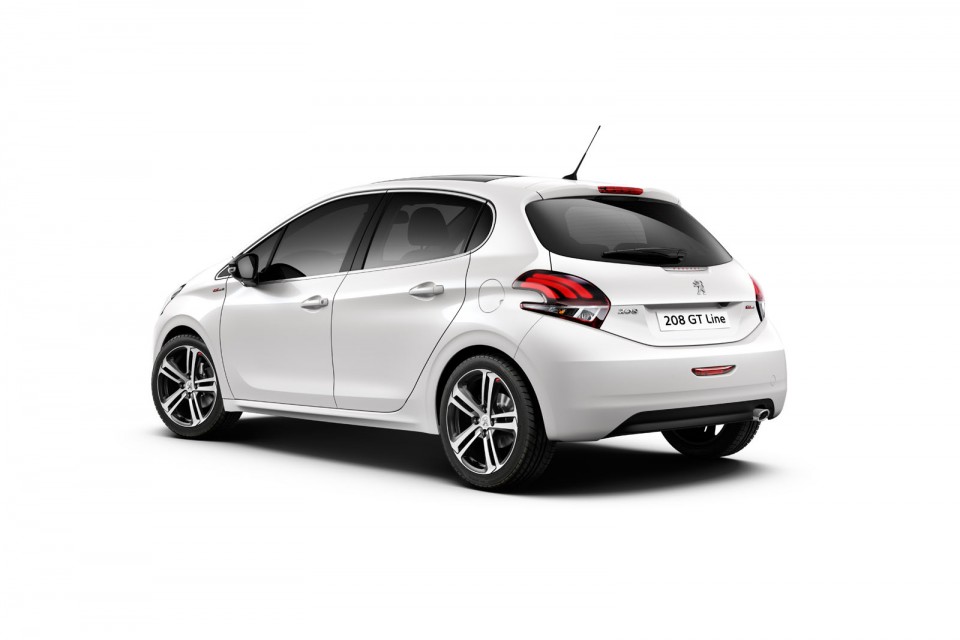 Photo nouvelle Peugeot 208 GT Line restylée (2015)