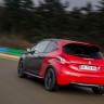 Photo officielle Peugeot 208 GTi 30th bi-ton coupe franche