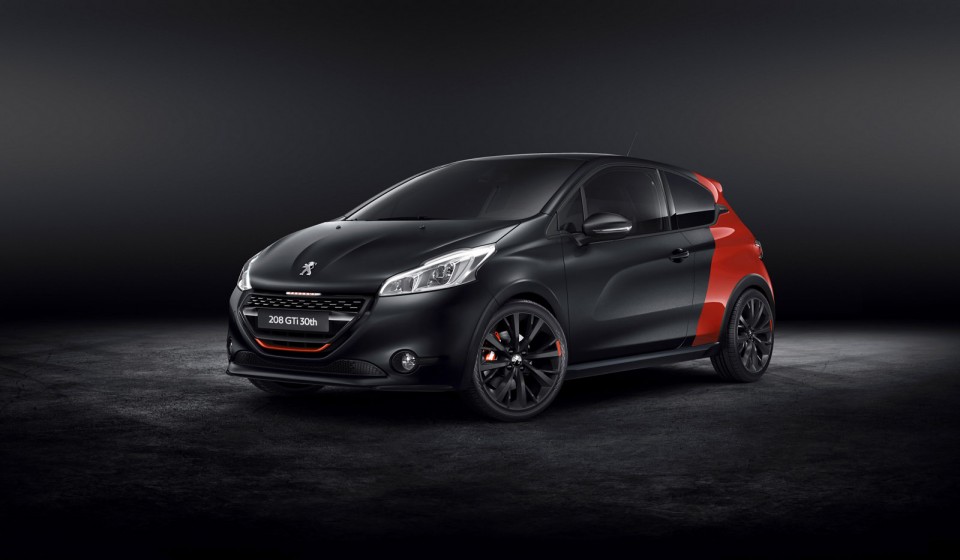 Photo officielle Peugeot 208 GTi 30th