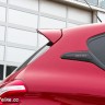 Photo enjoliveur de custode Peugeot 208 GTi 30th Rouge Rubi 1.6