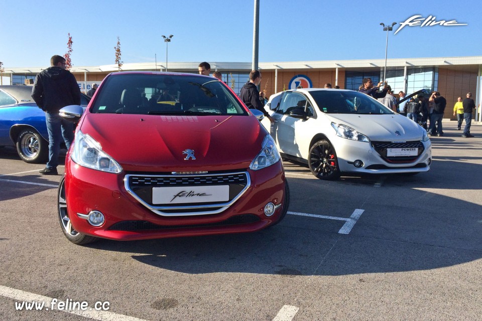 Photo Peugeot 208 GTi 200 et 208 GTi 30th Blanc Perle Nacré 1.6