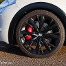 Photo jante 18 noir mat Peugeot 208 GTi 30th Blanc Perle Nacré