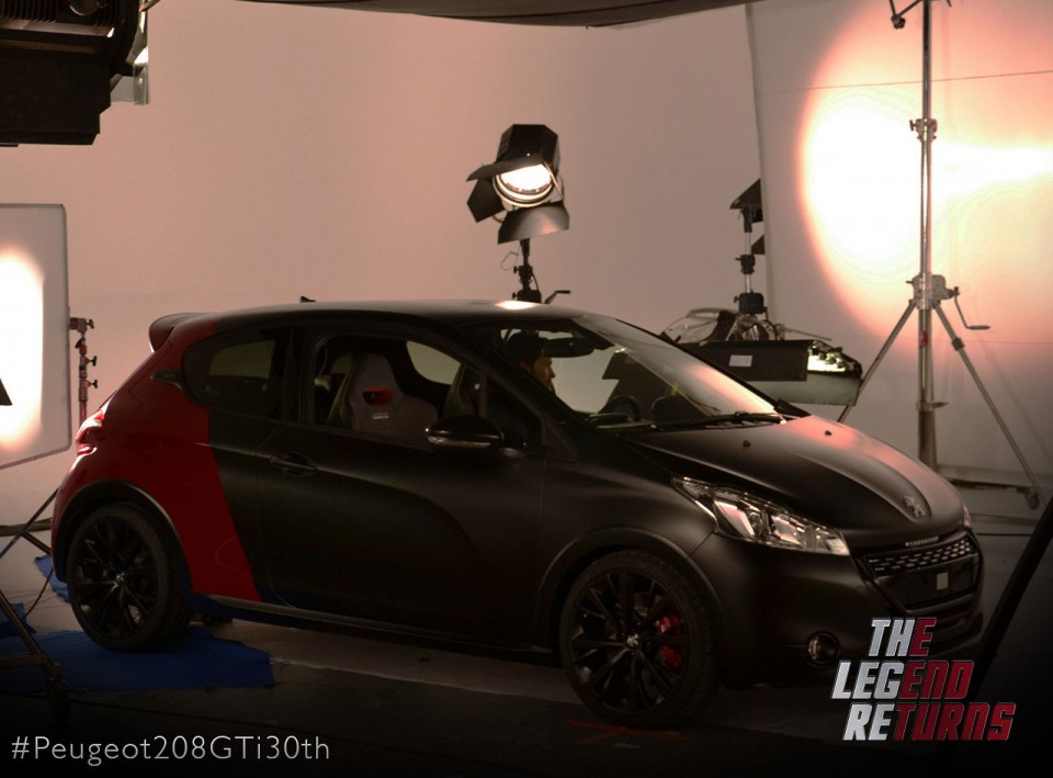 Making of Film Peugeot 208 GTi 30th - The Legend Returns