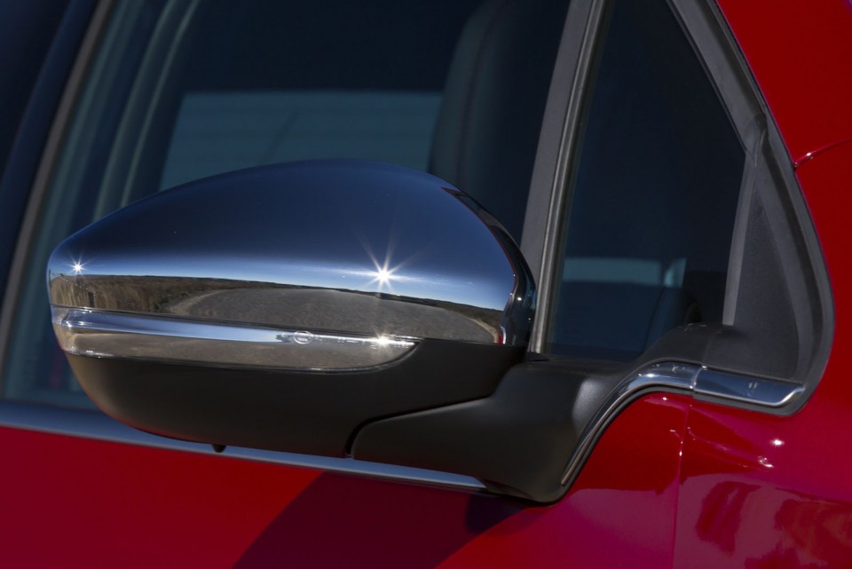 Rétroviseur chromé Peugeot 208 GTi Rouge Rubi, version AU (RHD) - 1-012
