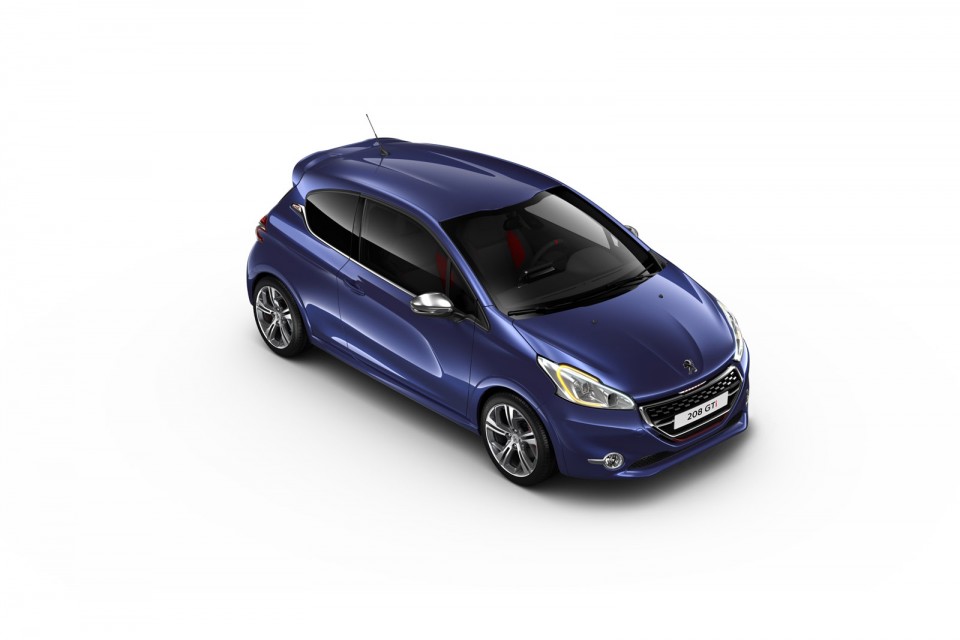 Photo Peugeot 208 GTi Bleu Virtuel 04