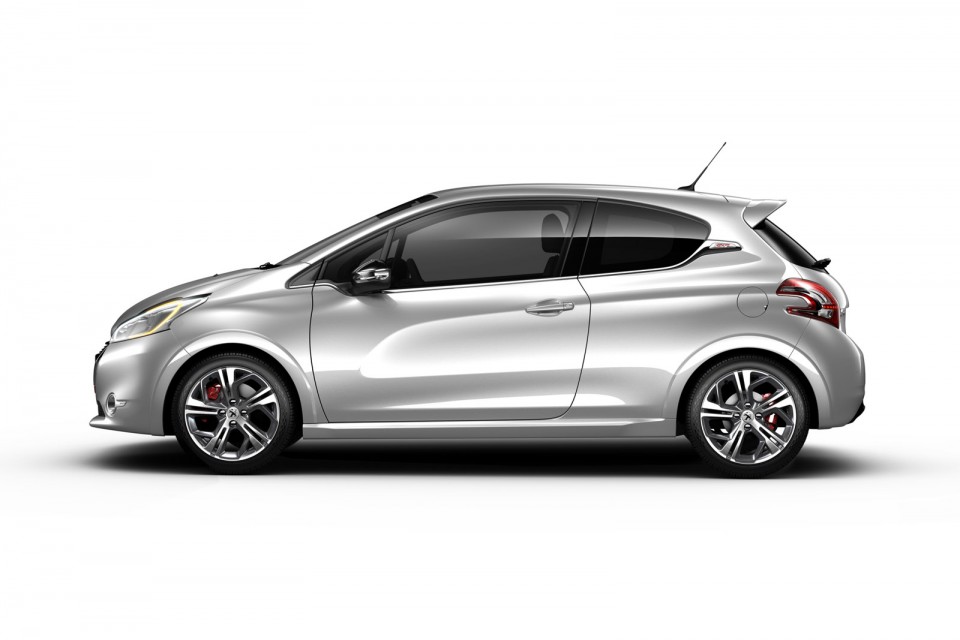 Profil Peugeot 208 GTi Gris Aluminium 02