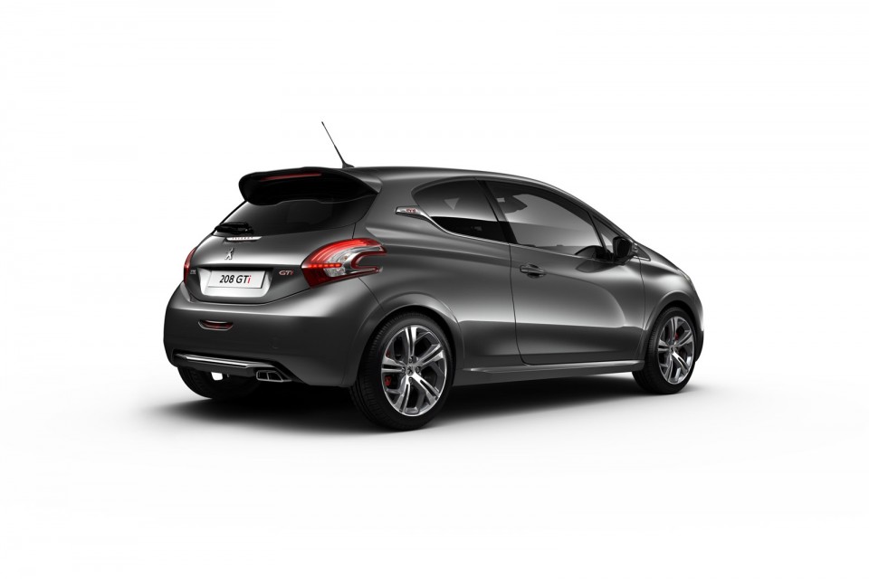 3/4 arrière Peugeot 208 GTi Gris Shark 03