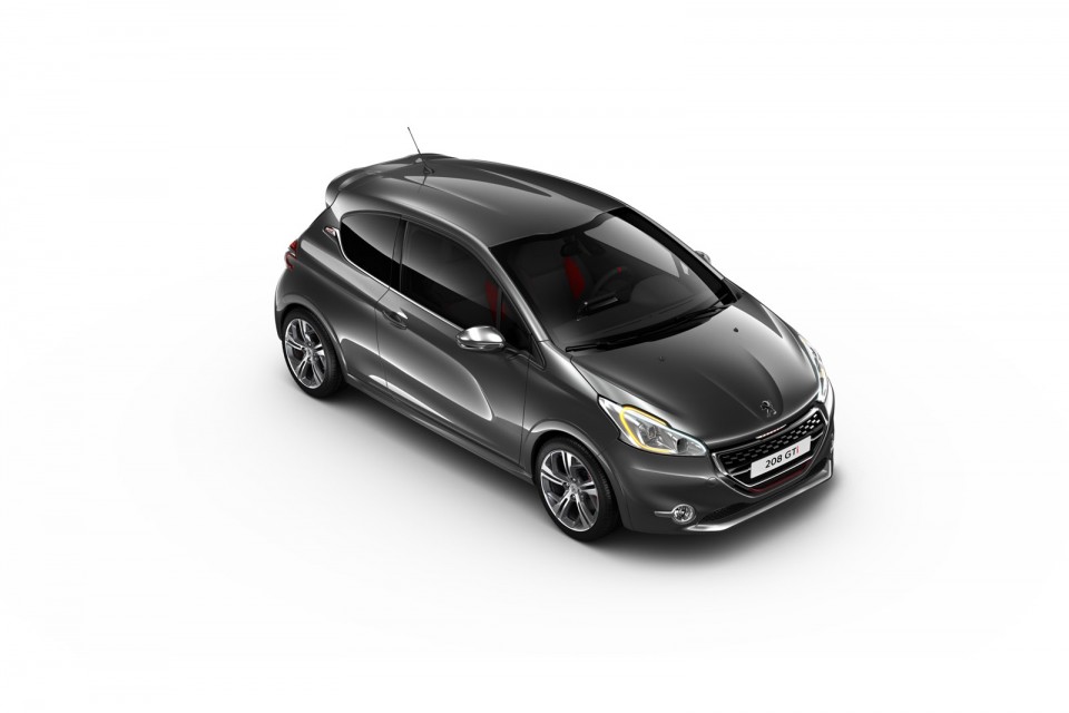 Photo Peugeot 208 GTi Gris Shark 04