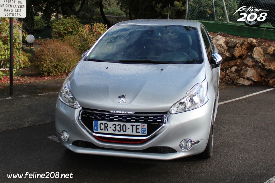 Peugeot 208 GTi Gris Aluminium - Essais Peugeot 208 GTi - Mars 2013 - 1-007