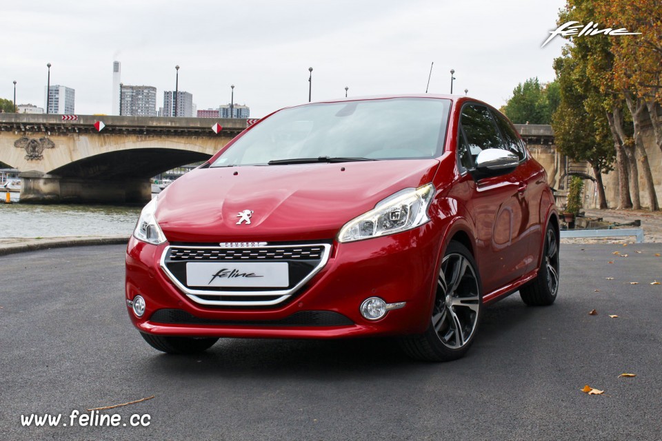 Photo essai Peugeot 208 GTi Rouge Rubi 1.6 THP 200 ch