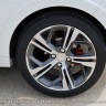 Jante alliage Peugeot 208 GTi 1.6 THP 200 Blanc Banquise (2013) - 1-011