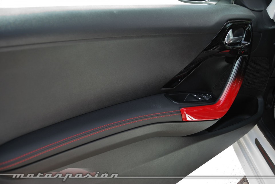 Portière Peugeot 208 GTi 1.6 THP 200 Blanc Banquise (2013) - 1-038