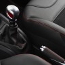 Photo frein à main alu cuir Peugeot 208 GTi restylée (2015)