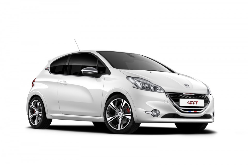 Peugeot 208 GTi Blanc Banquise Vue Avant - Photo officielle - 1-005