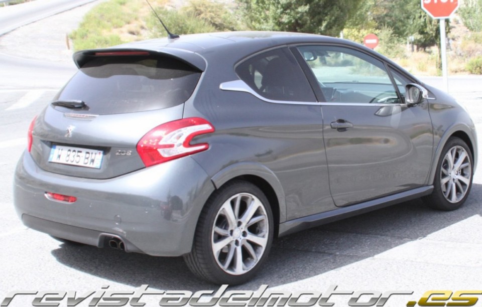 Spyshot Peugeot 208 GTi Mulet Gris Shark - 018