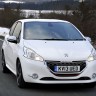 Peugeot 208 GTi Blanc Banquise, version UK (RHD) - 1-001