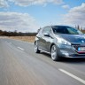 Peugeot 208 GTi Gris Shark, version UK (RHD) - 2-009