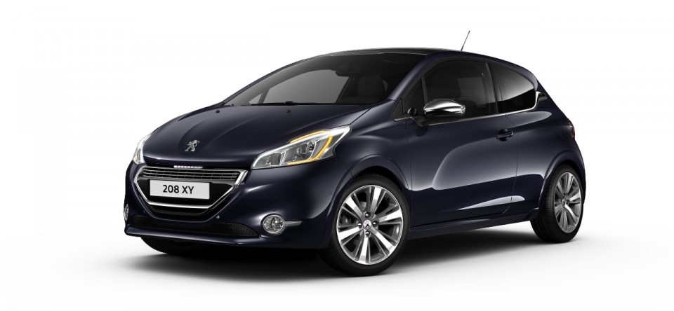 3/4 avant Peugeot 208 XY Dark Blue (Bleu Encre) 01