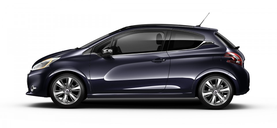 Profil Peugeot 208 XY Dark Blue (Bleu Encre) 02