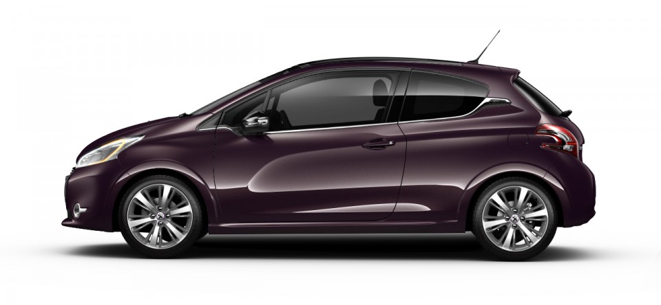 Profil Peugeot 208 XY Purple Night 02